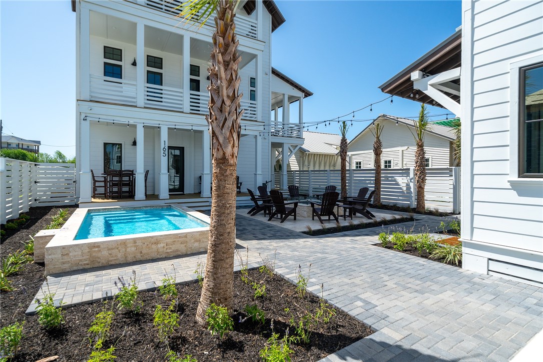 165 Triton Property Photo 8
