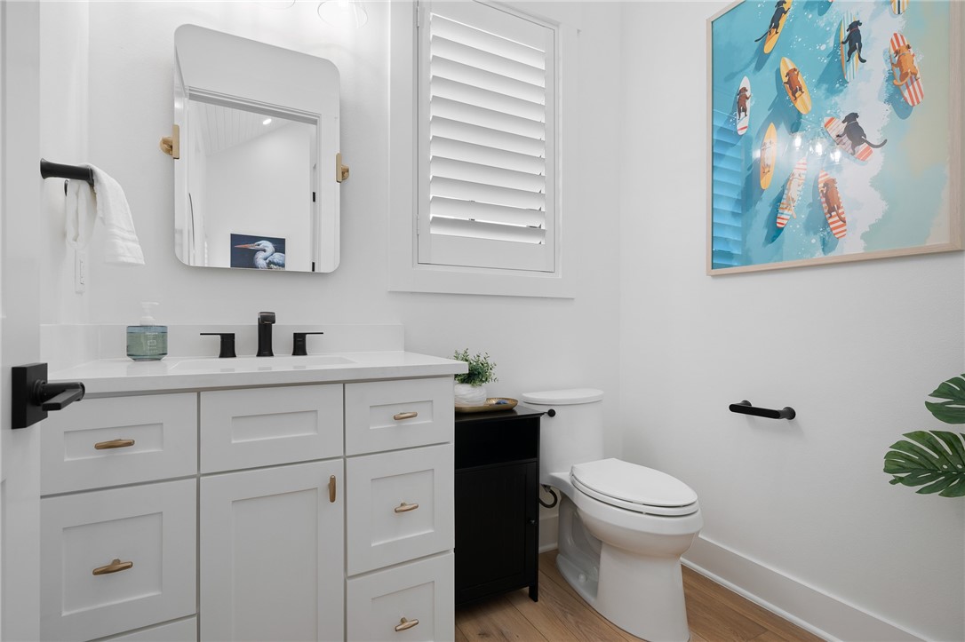 165 Triton Property Photo 38