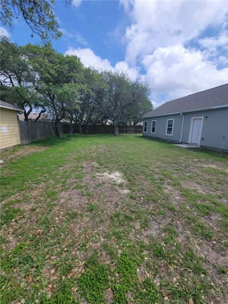 104 Pelican Ave Property Photo 27