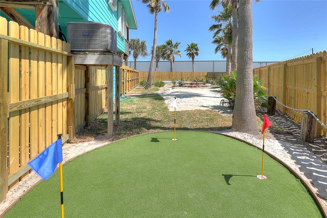 613 Pelican Property Photo 28