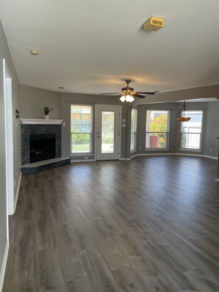 13726 Eaglesnest Bay Dr Property Photo 6