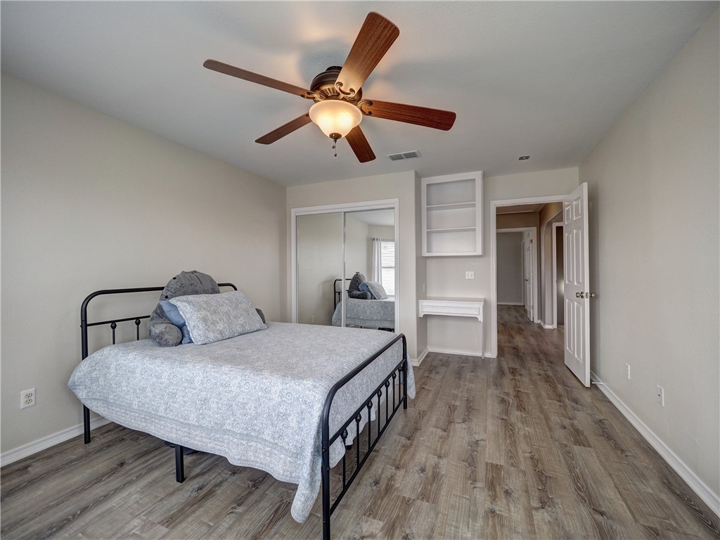 13726 Eaglesnest Bay Dr Property Photo 35