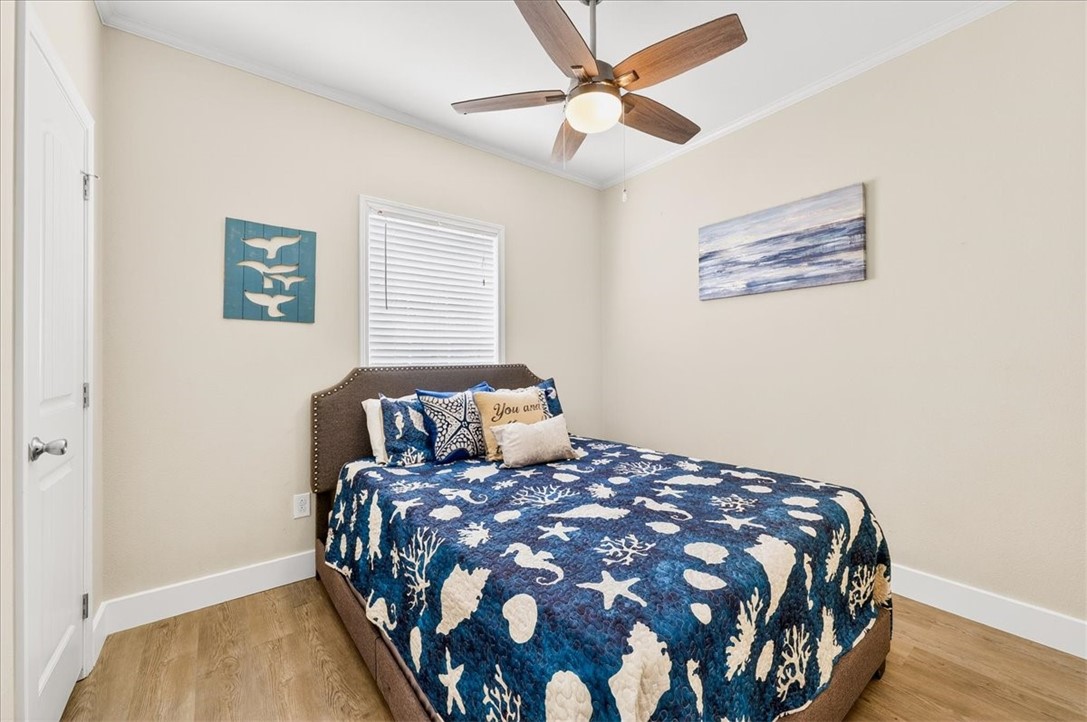 618 Dolphin Cr Property Photo 23