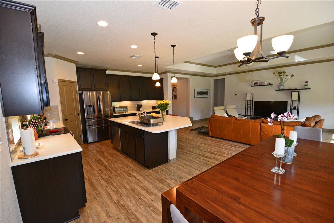 8158 Luz De Luna St Property Photo 11