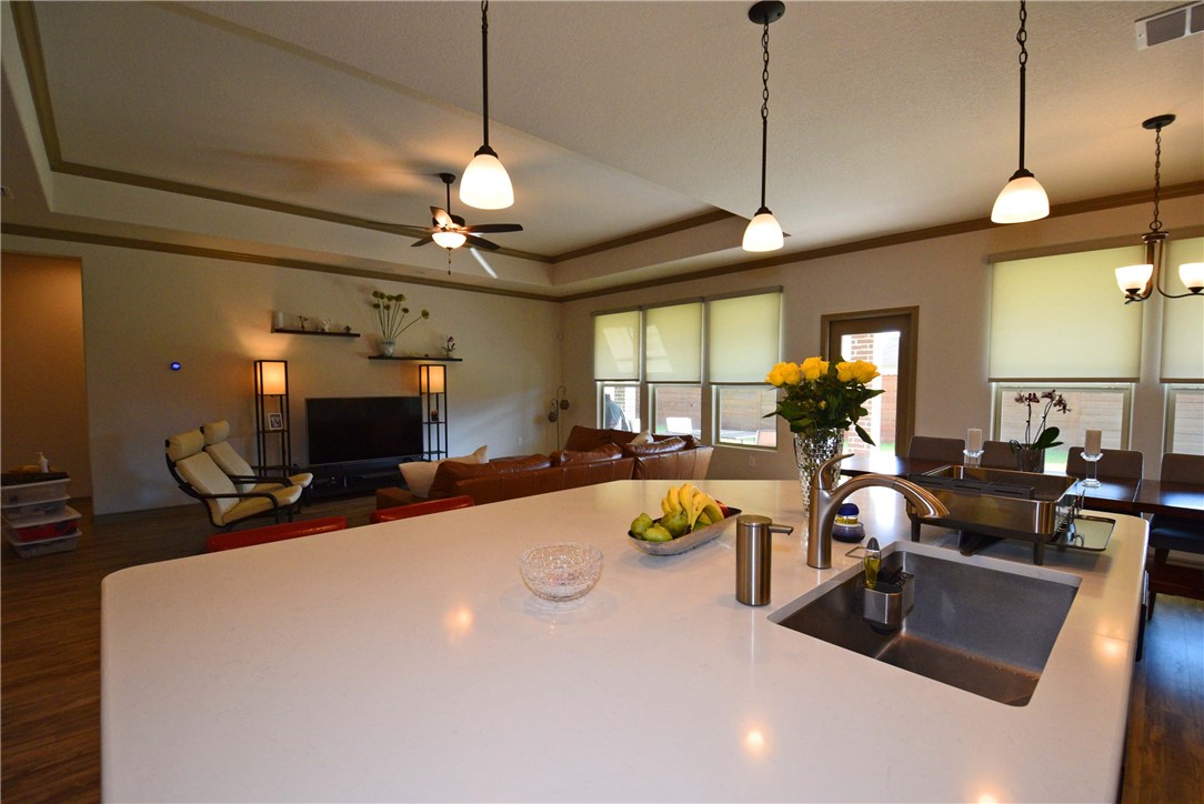 8158 Luz De Luna St Property Photo 16