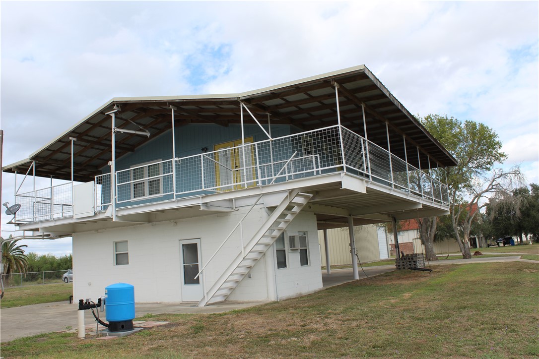 125 Lagarto Ferry Property Photo 3
