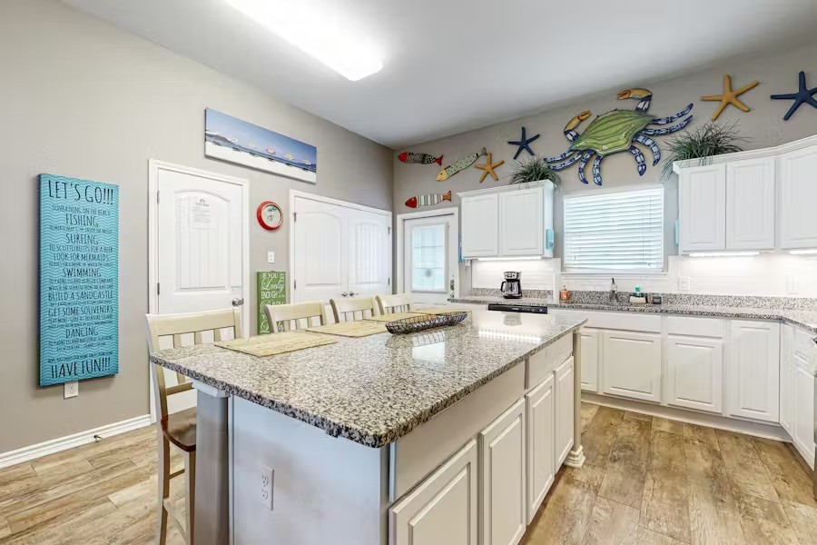15236 Beach Way Dr Property Photo 13