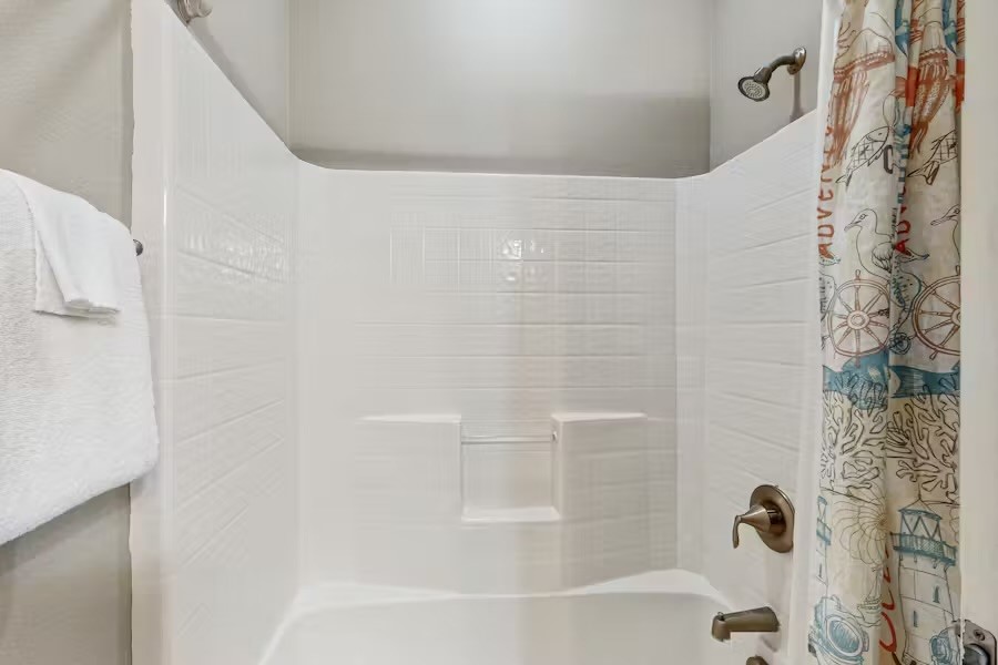 15236 Beach Way Dr Property Photo 15