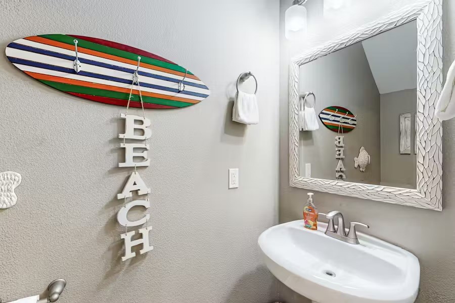 15236 Beach Way Dr Property Photo 24