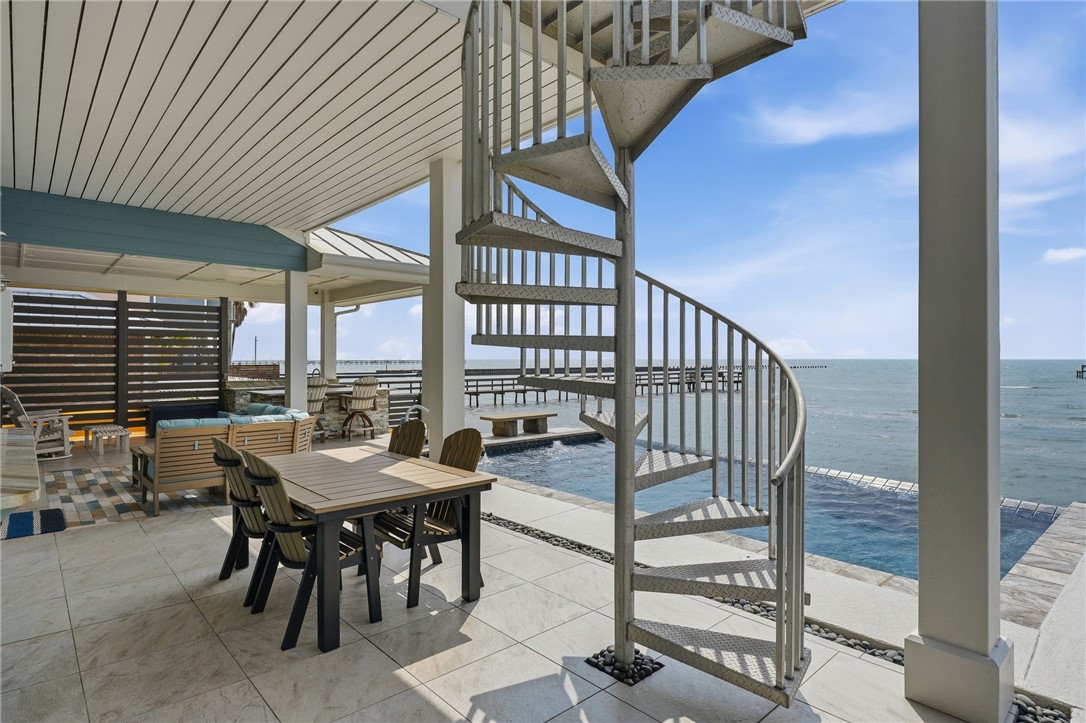 12 Sea Shell Shores Dr Property Photo 4