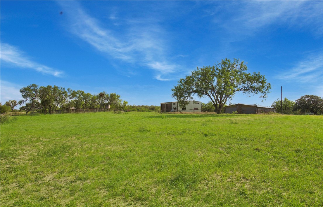 4552 Mineral Cemetery Property Photo 16