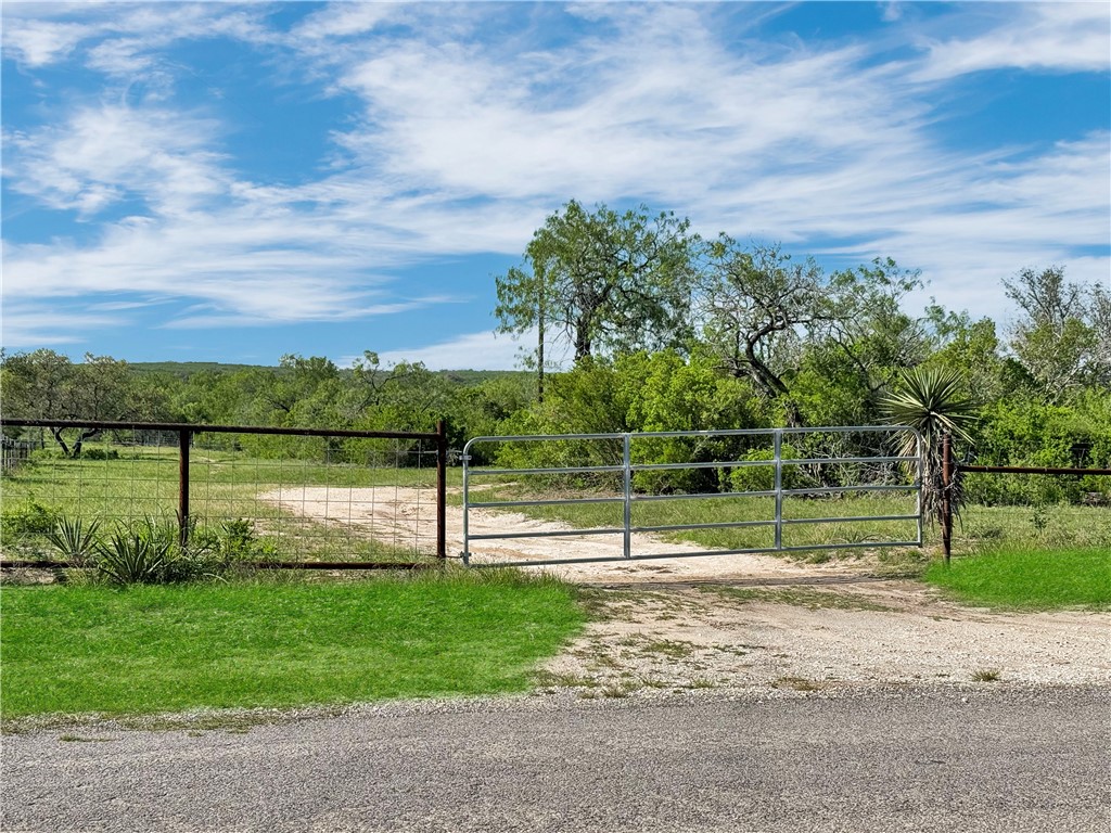 4552 Mineral Cemetery Property Photo 29