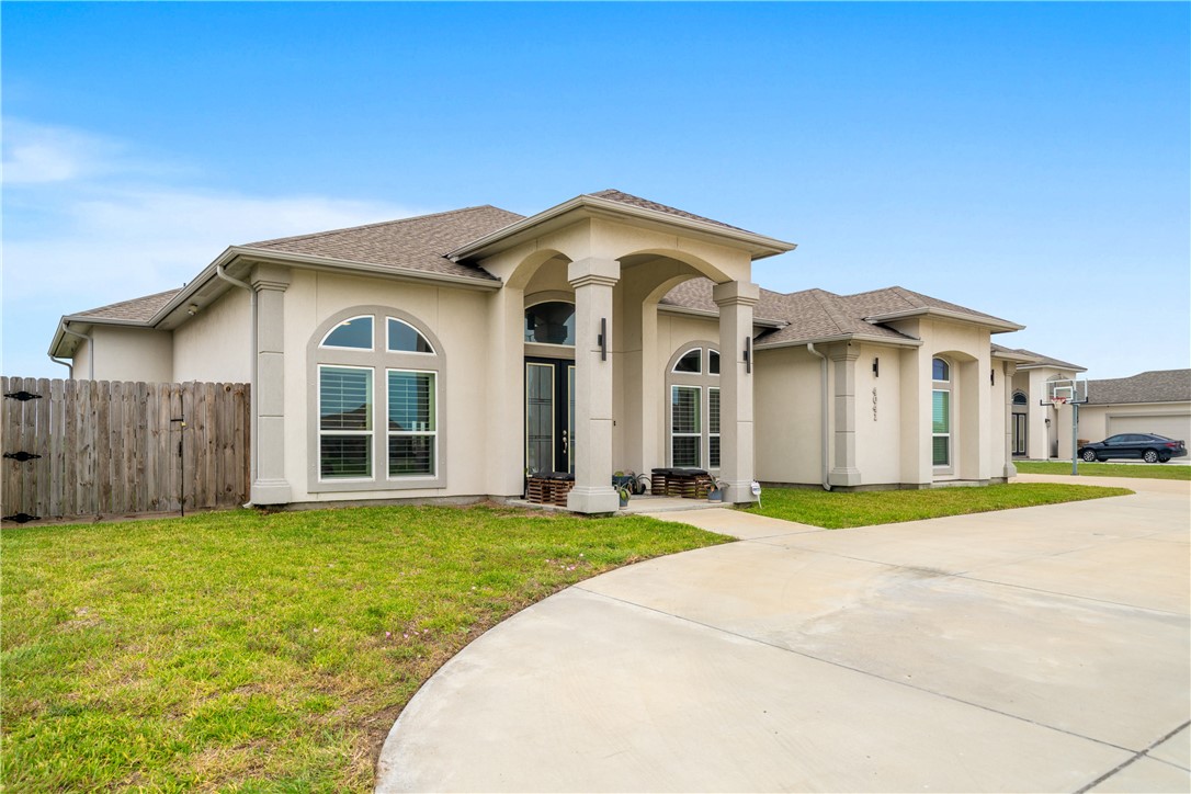 4041 Ranch Lake Dr Property Photo 4