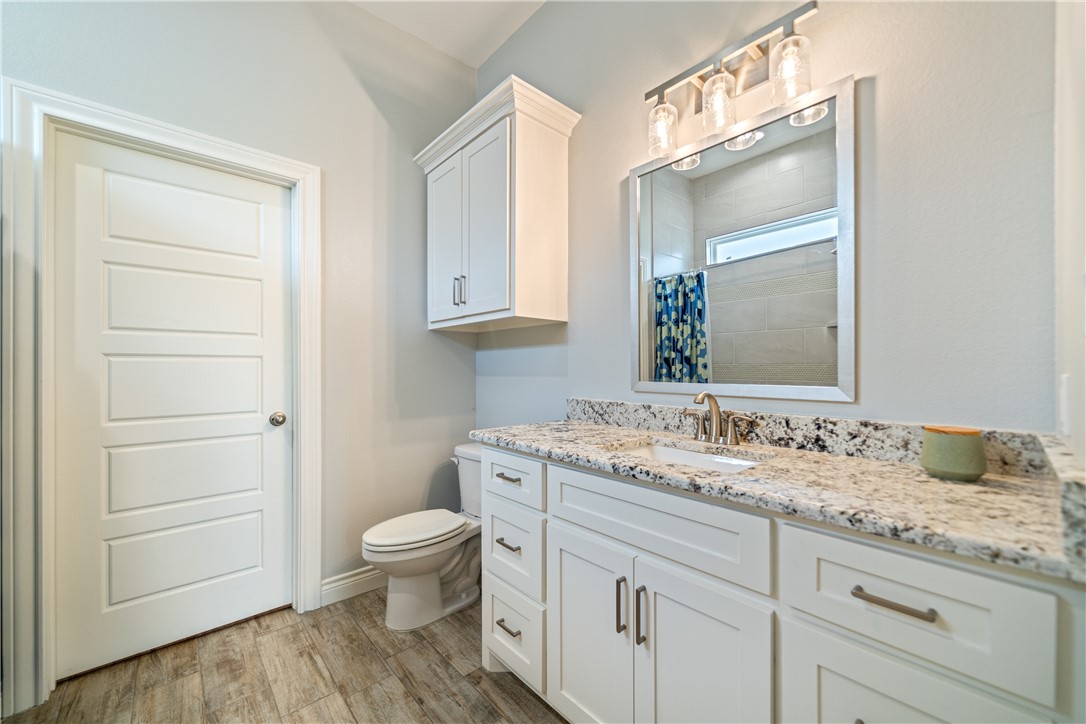 4041 Ranch Lake Dr Property Photo 23