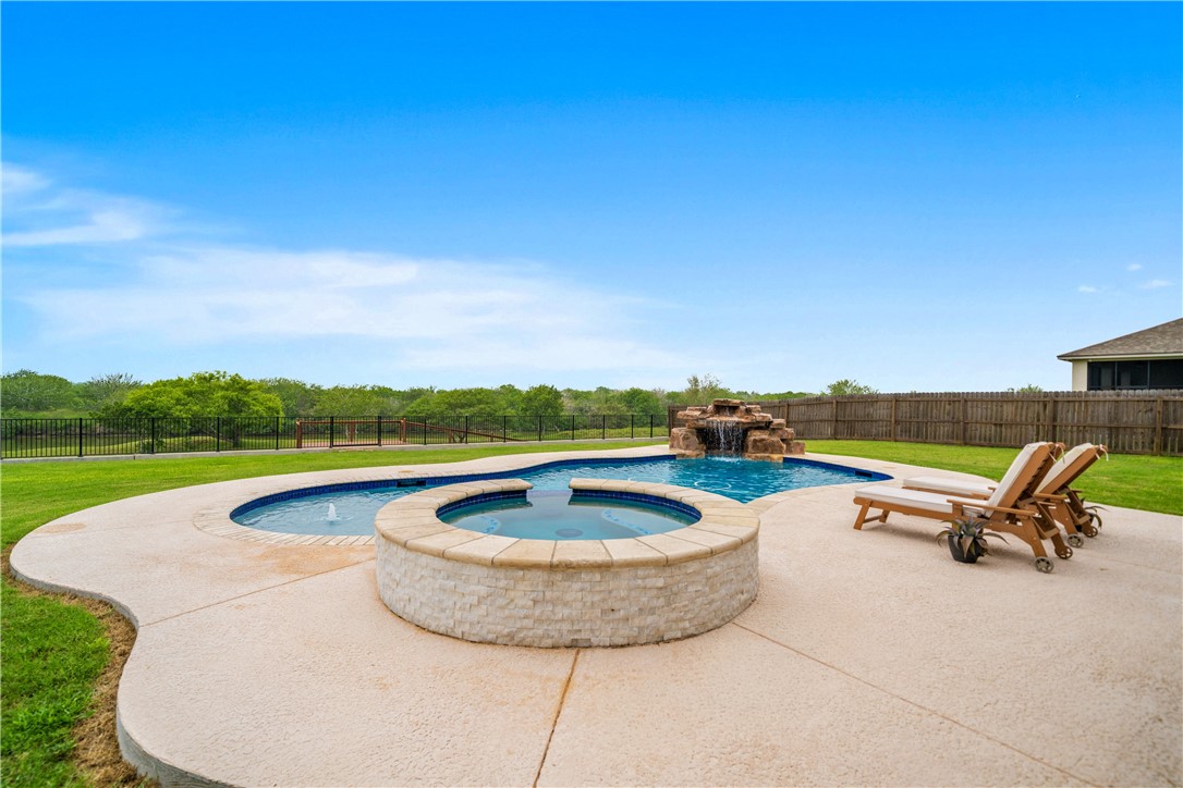 4041 Ranch Lake Dr Property Photo 34
