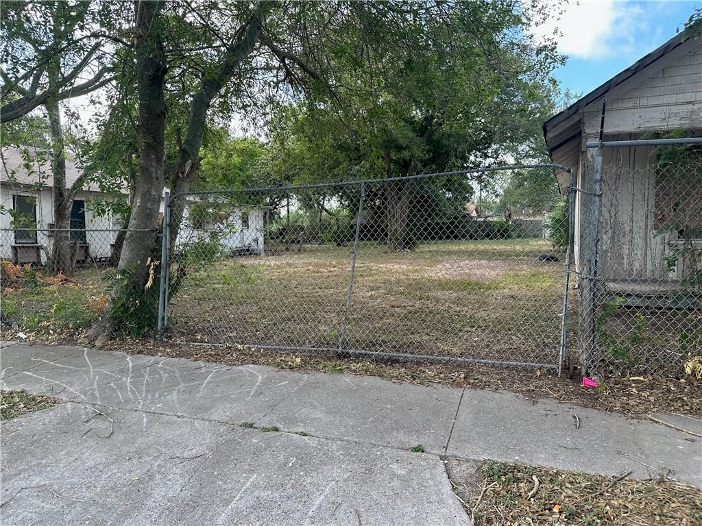 1311-1315 Morris Ave Property Photo 25