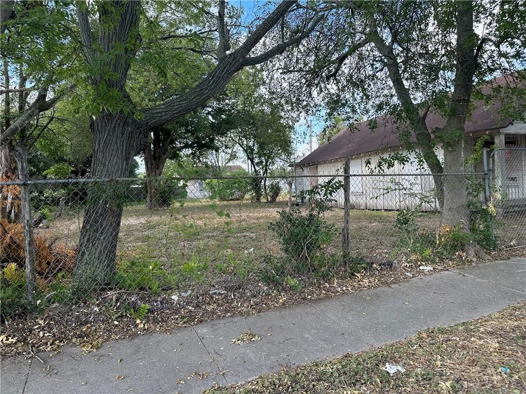 1311-1315 Morris Ave Property Photo 39