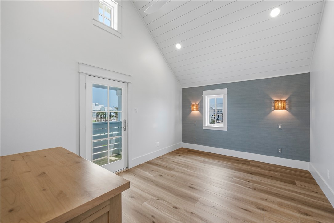 201 Laughing Gull Lane C Property Photo 13