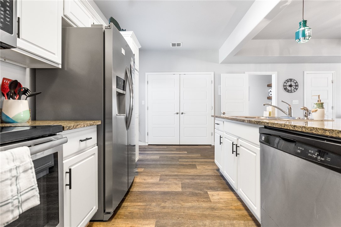15022 Beach Walk Property Photo 10