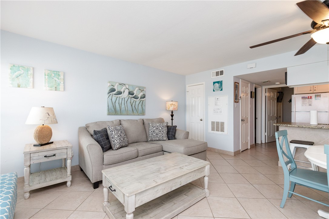 14802 Windward Dr 117 Property Photo 2