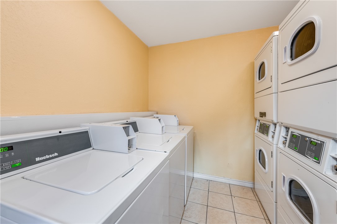 14802 Windward Dr 117 Property Photo 15