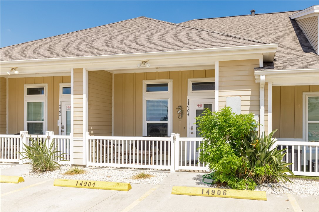 14904 Village Beach Dr Property Photo 1