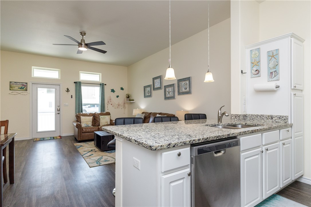 14904 Village Beach Dr Property Photo 12