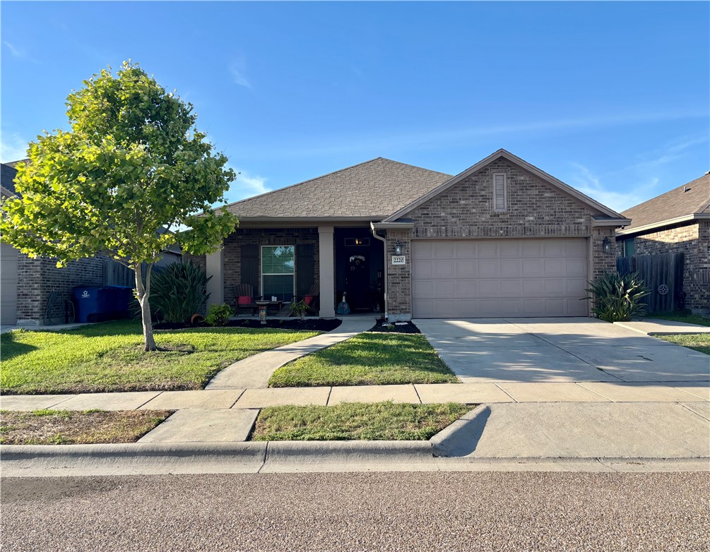 2220 Mangrove Dr Property Photo 1