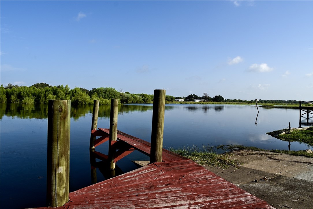 155 Harbor Property Photo 3