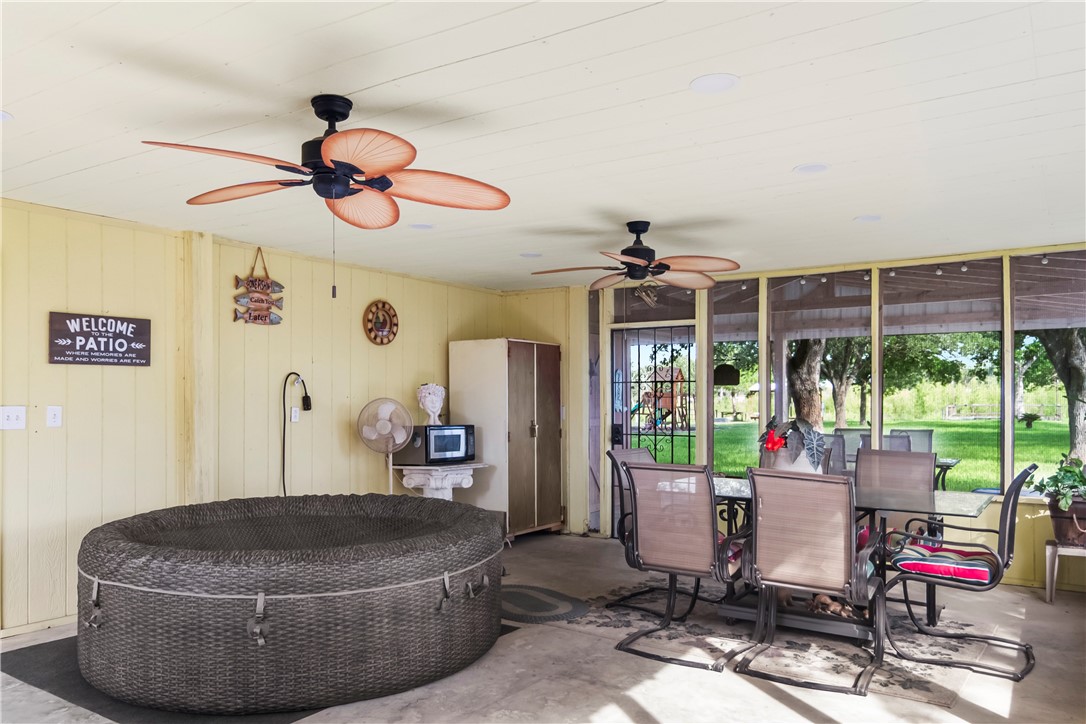 155 Harbor Property Photo 11