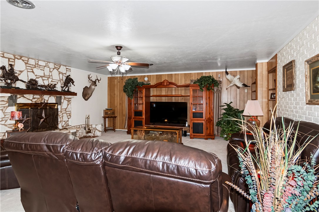 155 Harbor Property Photo 23