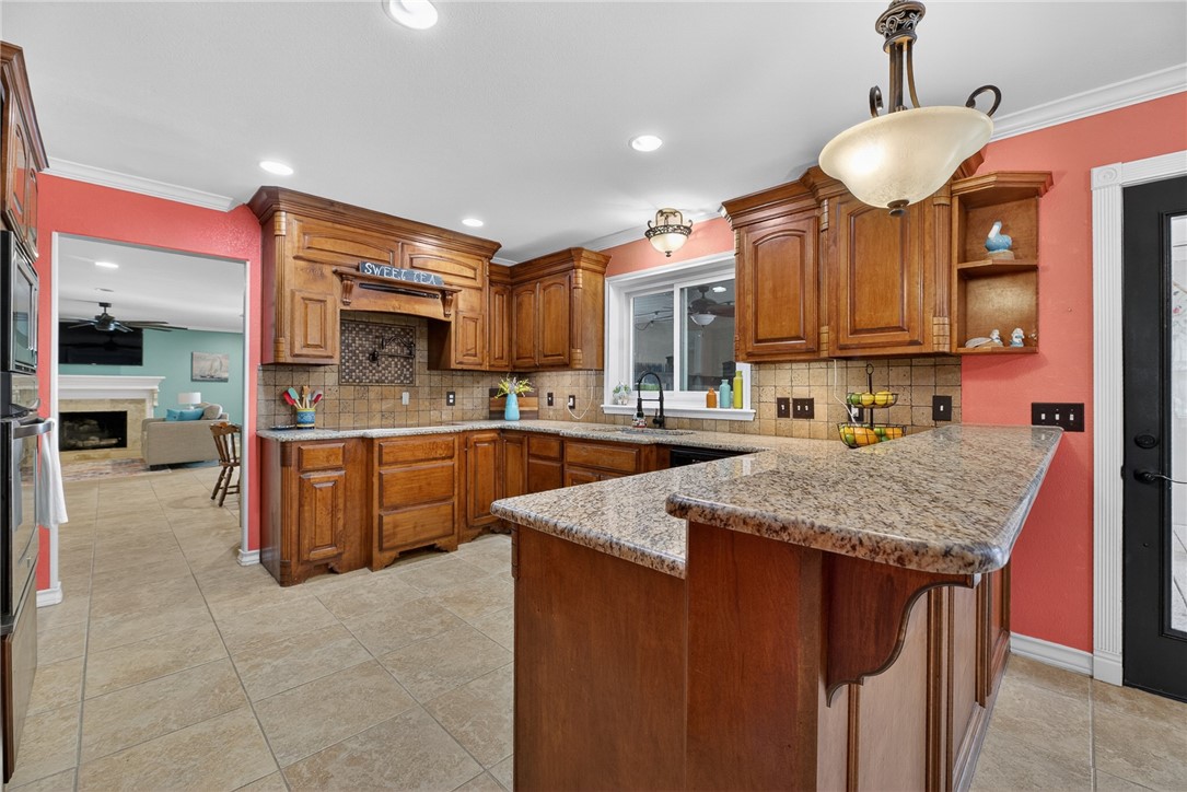 1010 Cairo Dr Property Photo 17
