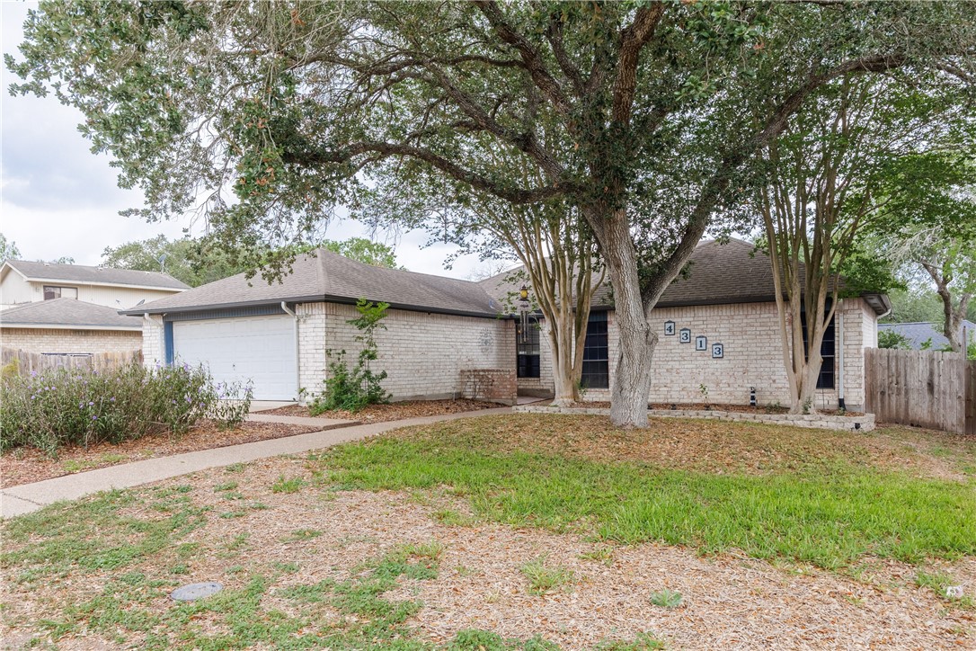 4313 Wolf Creek Ct Property Photo 2