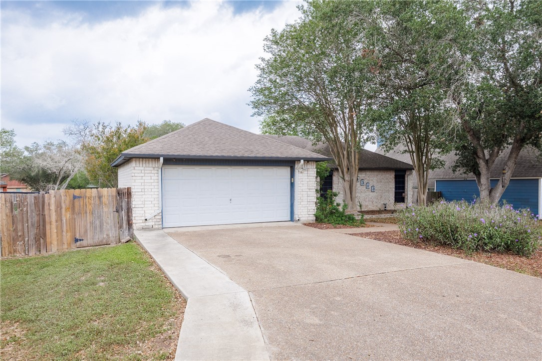 4313 Wolf Creek Ct Property Photo 3