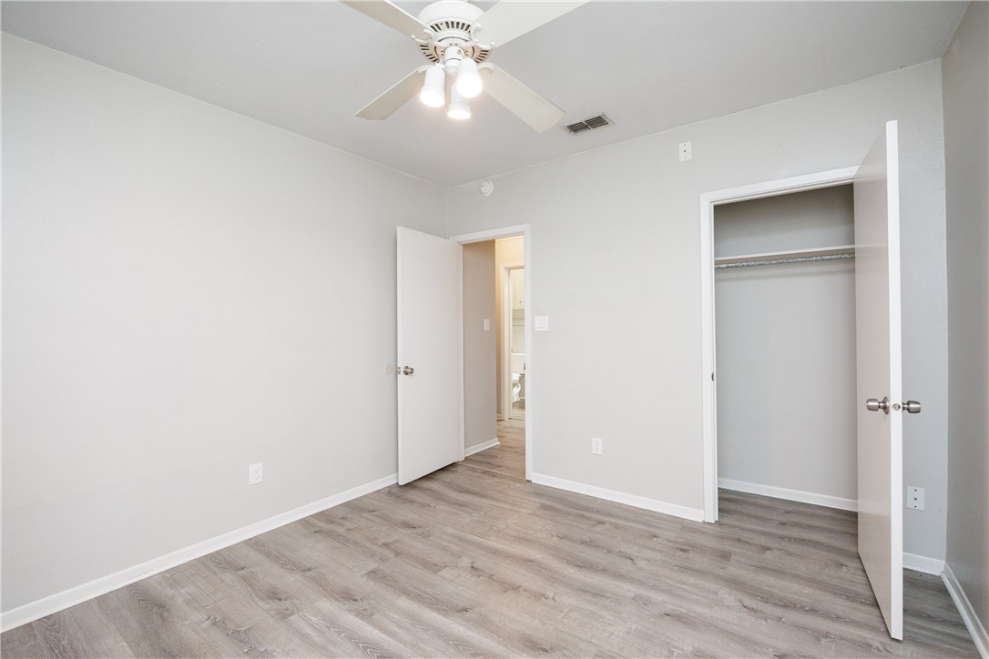 4313 Wolf Creek Ct Property Photo 34