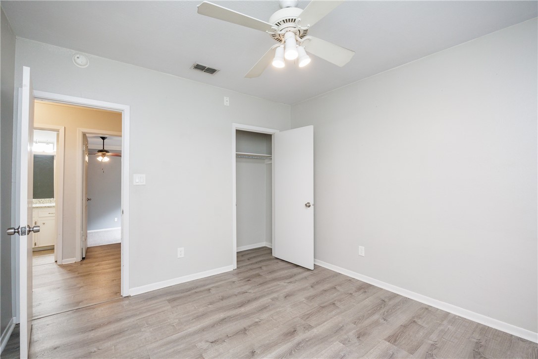 4313 Wolf Creek Ct Property Photo 35