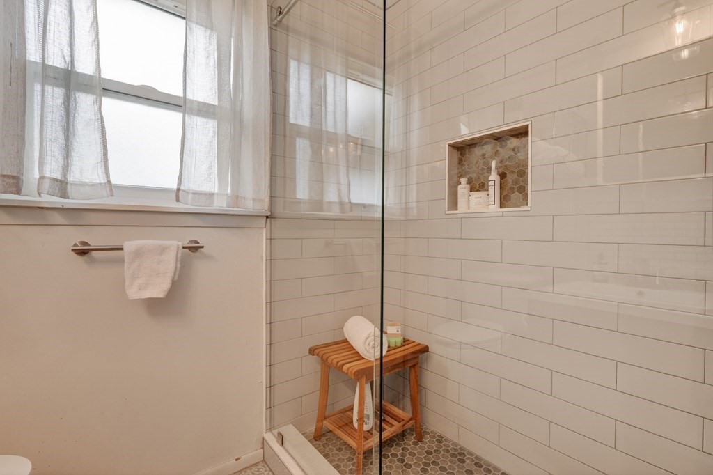 1228 S Church St Property Photo 19