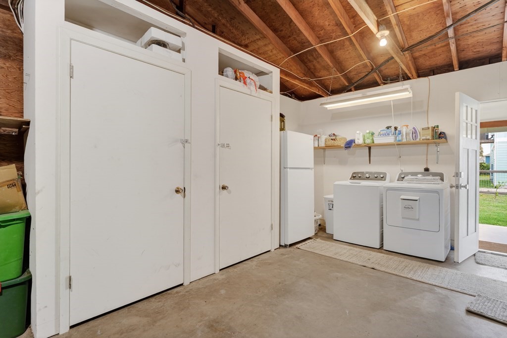 1228 S Church St Property Photo 22