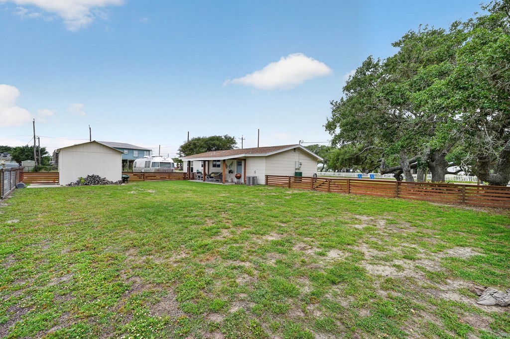 1228 S Church St Property Photo 27
