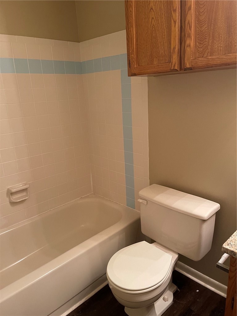 11214 Willowood Creek Dr Property Photo 7