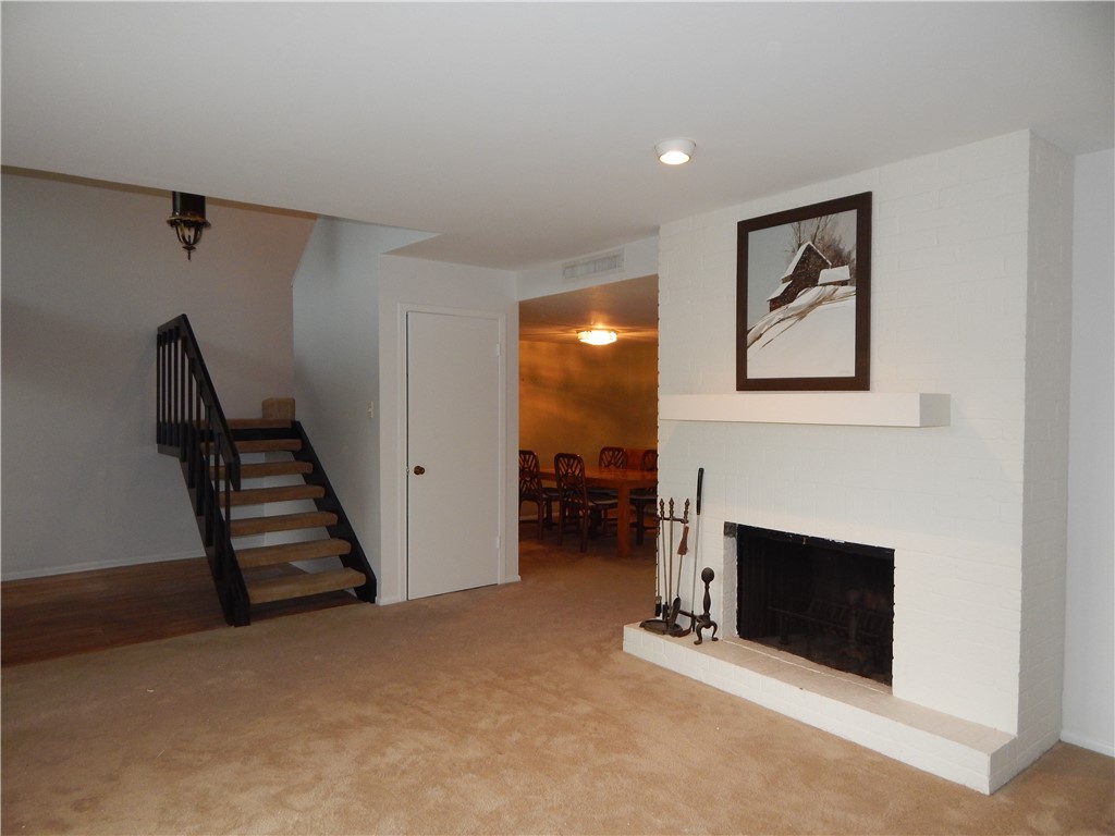 5432 Stonegate Way 16 Property Photo 10