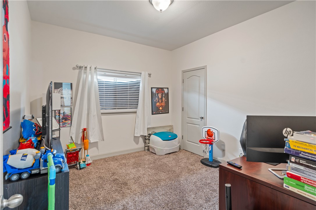 3041 Neches Dr Property Photo 15