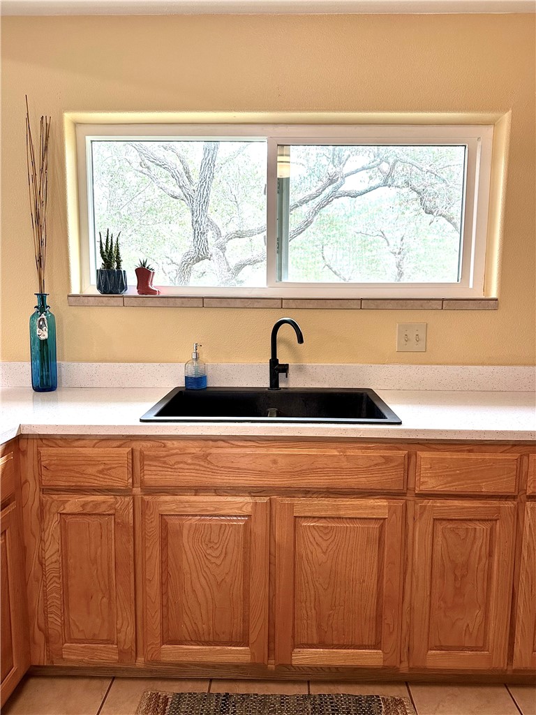 24 Twelfth St. (lamar) Property Photo 18