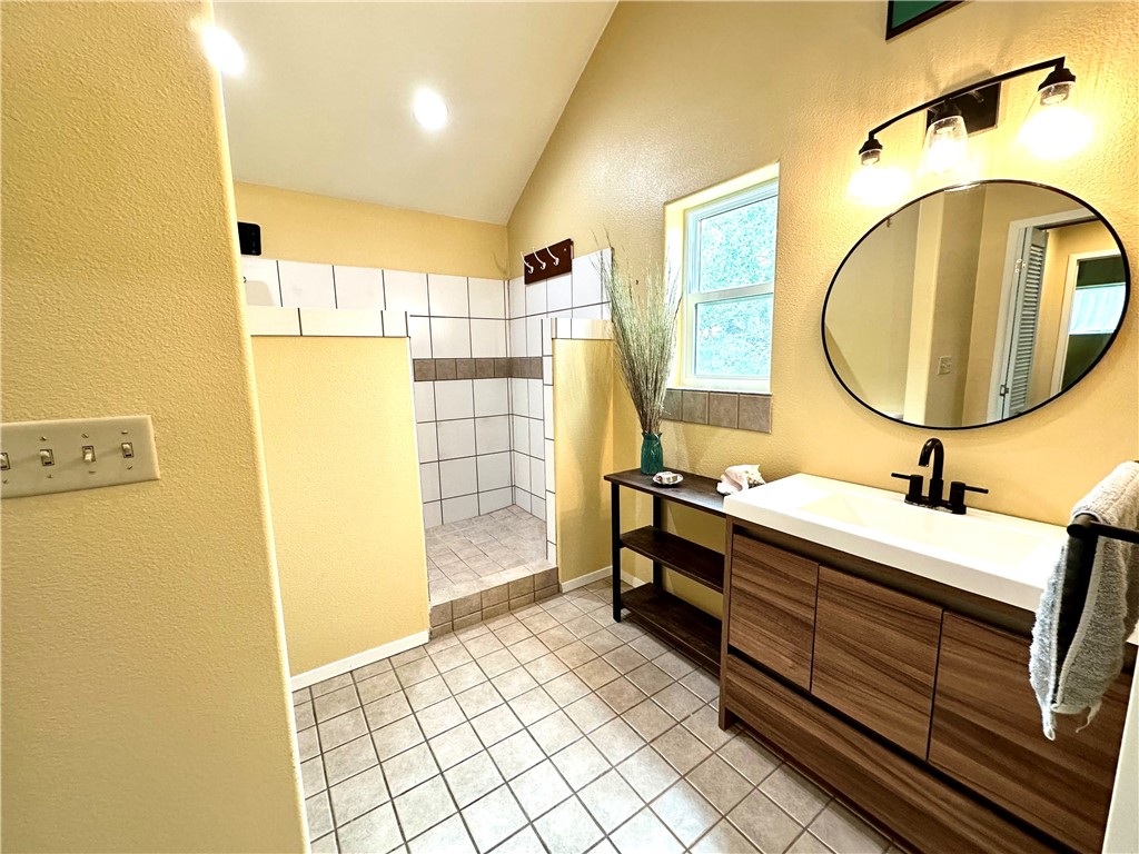 24 Twelfth St. (lamar) Property Photo 21