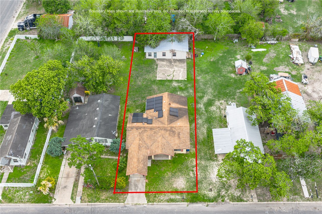 206 S Minneapolis St Property Photo 3
