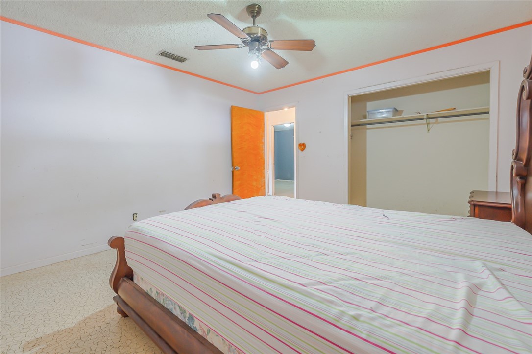 206 S Minneapolis St Property Photo 16