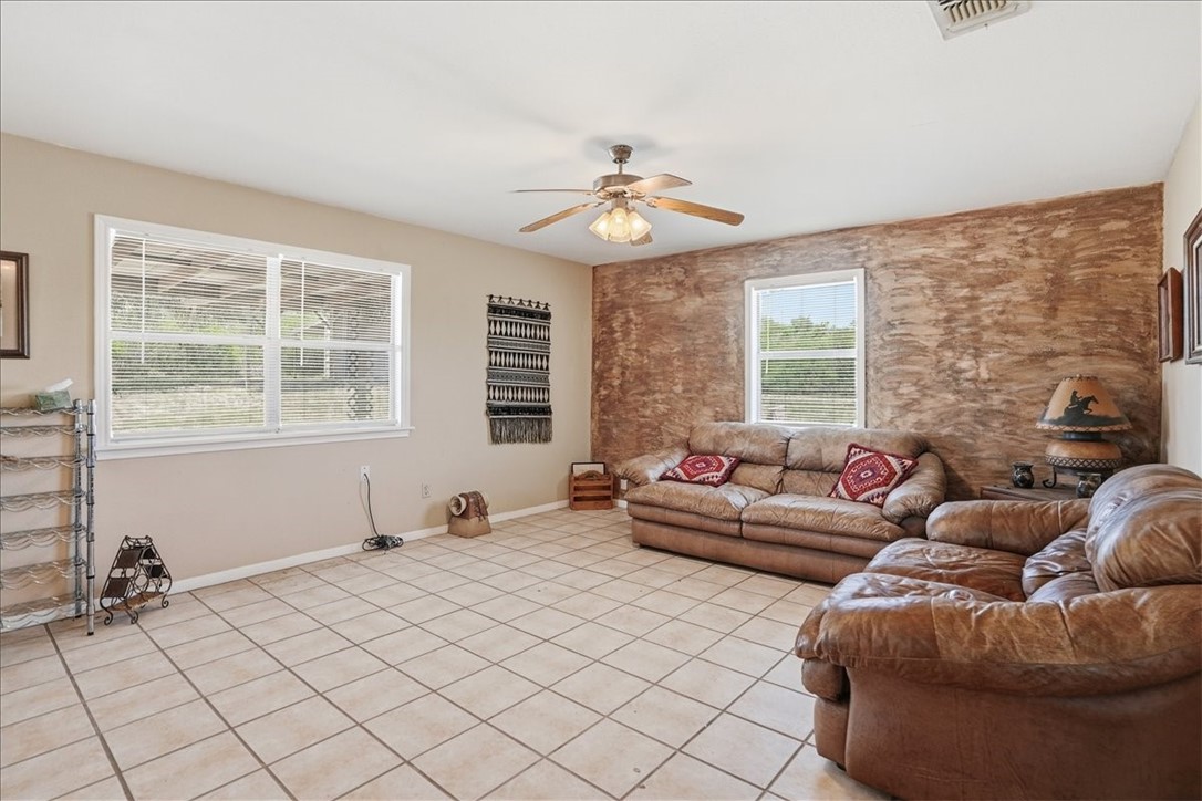 731 County Road 325 Property Photo 5