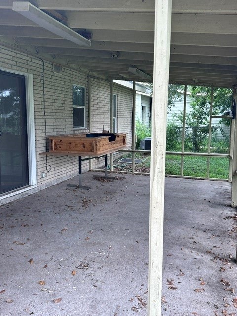 529 Frances St Property Photo 11