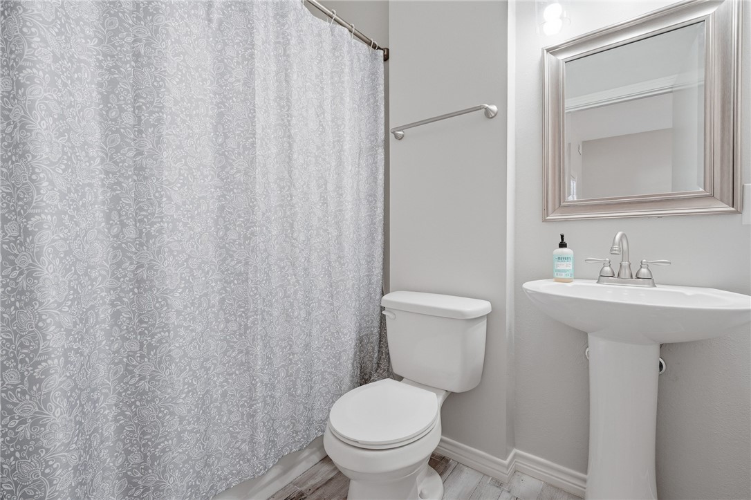 1059 S Mccampbell St Property Photo 25