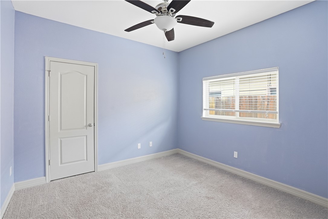 7658 Sable Creek Dr Property Photo 13